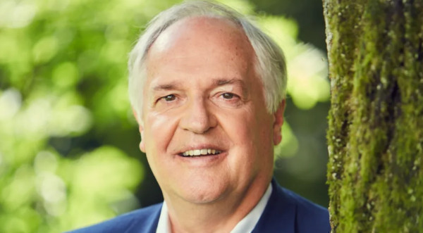 Paul Polman Urges Fashion CEOs to Collaborate to Help Planet  WWD